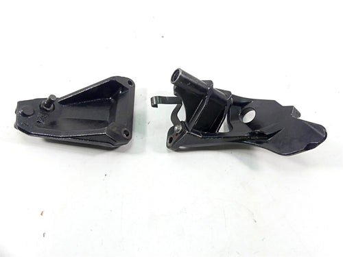 2008 Suzuki M109R VZR1800 Front Footpeg Mount Bracket Set 43511-48G00 | Mototech271
