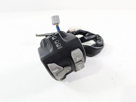 2022 Kawasaki ZX10R ZX1000 Ninja Left Hand Light Control Switch 46091-0576 {{ shop.shopifyCountryName }} - Mototech271