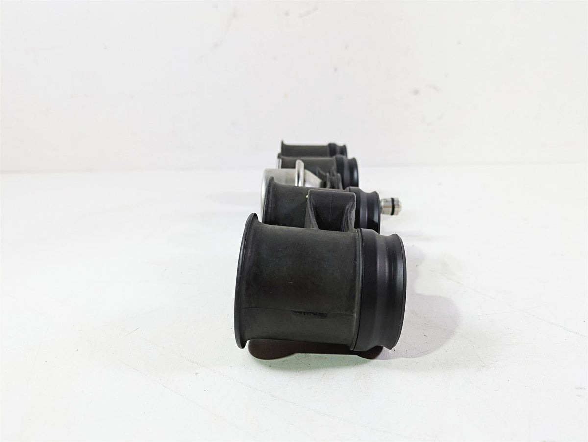 2012 Mv Agusta F4 RR Air Pressure Valve & Velocity Stacks Set 8000A3884 {{ shop.shopifyCountryName }} - Mototech271