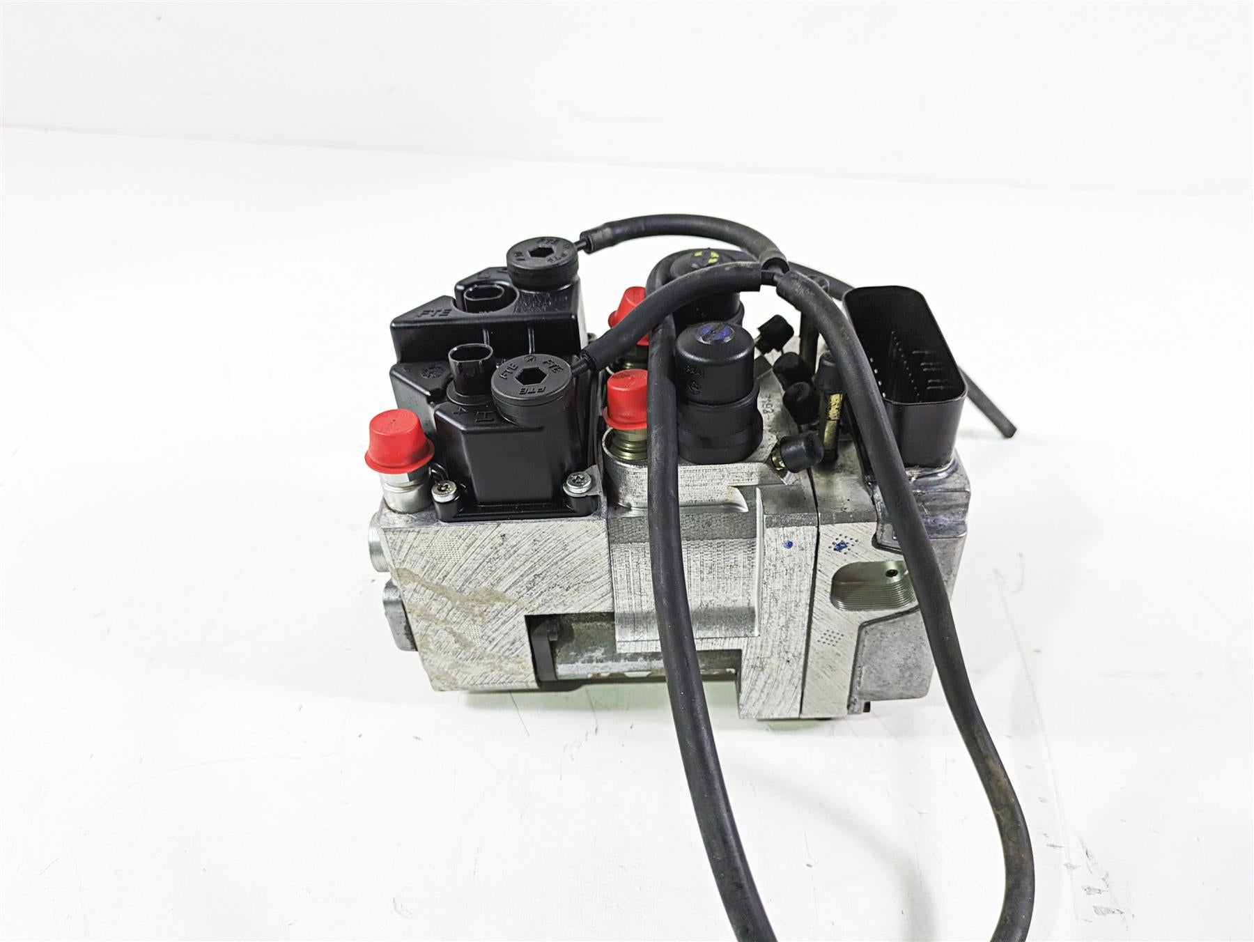 2004 BMW R1150GS R21 Abs Brake Module Block Pump Module Integral 34517660909 {{ shop.shopifyCountryName }} - Mototech271