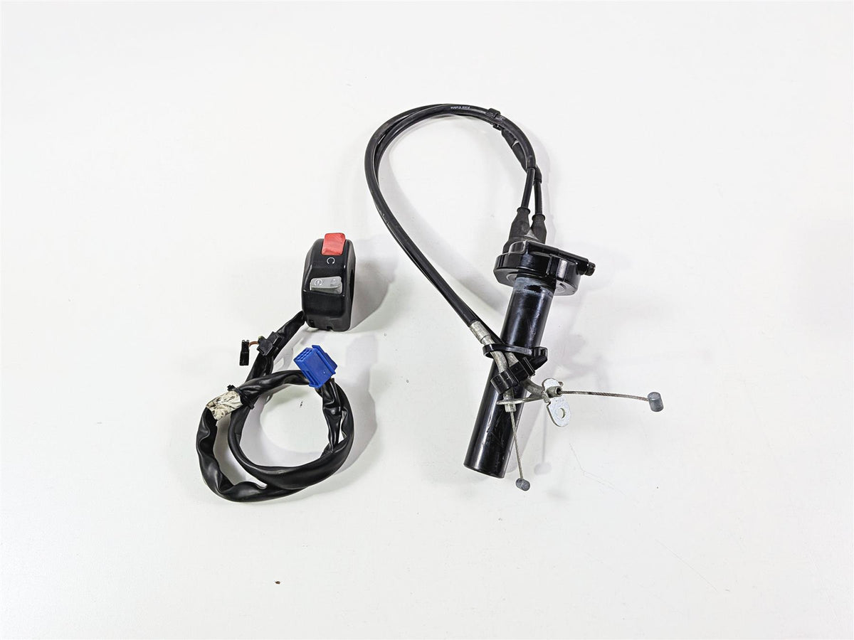 2008 Yamaha YZF R1 RN19 Right Hand Control Switch & Throttle Grip 4C8-83975-00 {{ shop.shopifyCountryName }} - Mototech271