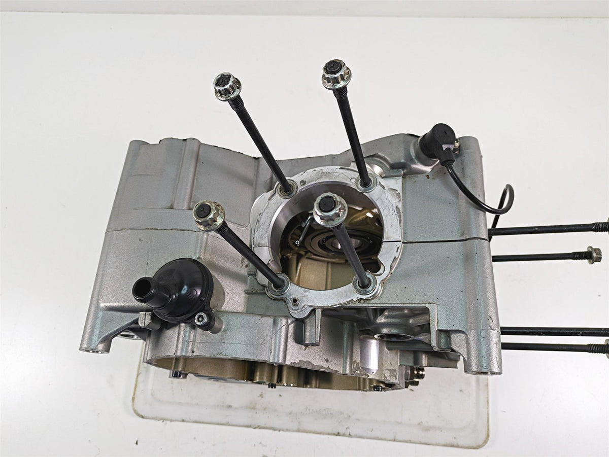 2011 Ducati Hypermotard 1100 Evo SP Engine Motor Crank Case Set 22522582B {{ shop.shopifyCountryName }} - Mototech271