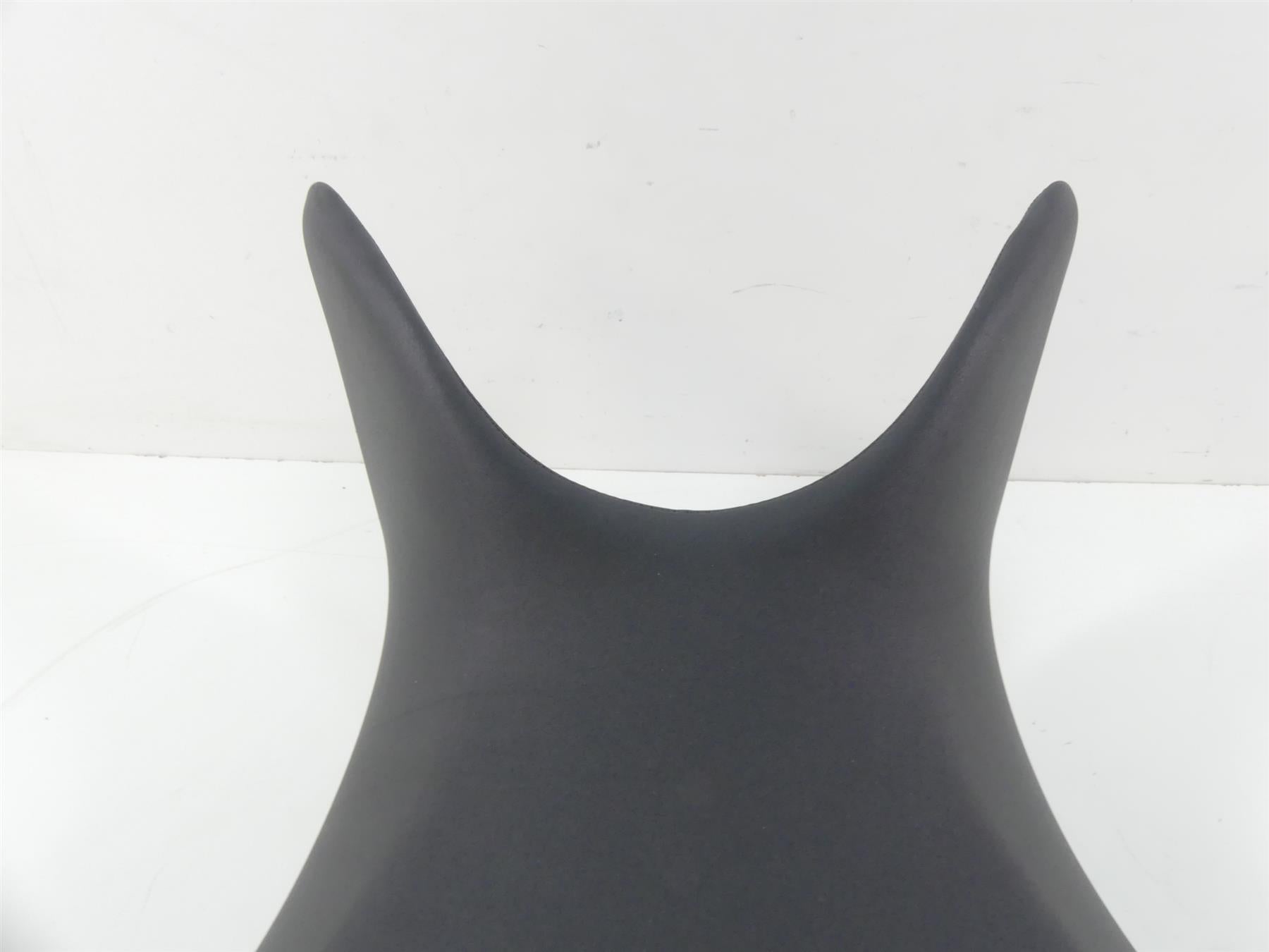 2015 Triumph 1050 Speed Triple R Standard Dual Saddle Seat -No Cuts T2304444 {{ shop.shopifyCountryName }} - Mototech271