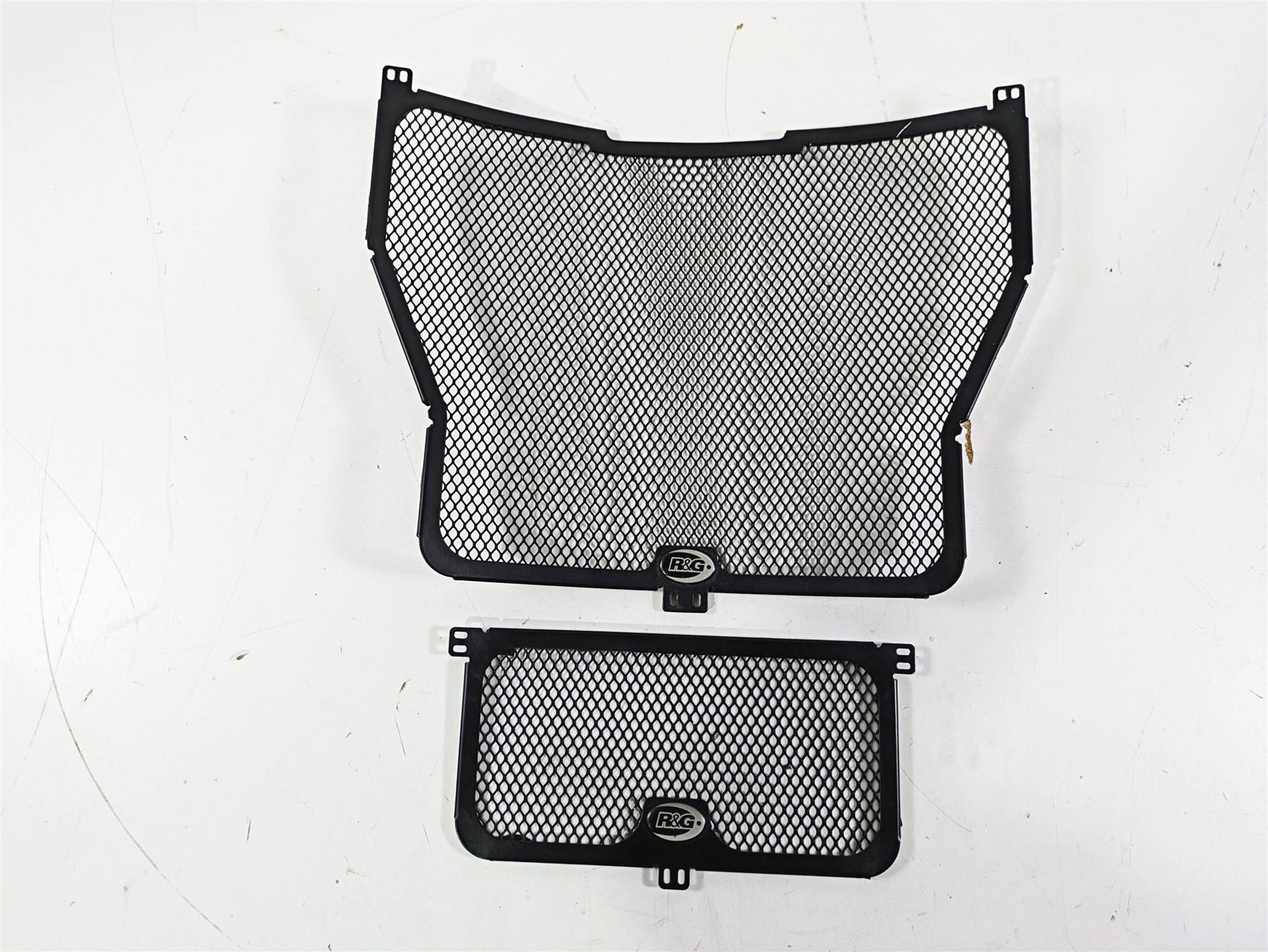 2016 BMW S1000RR K46 R&G Radiator Guard Cover Set RAD0184BK {{ shop.shopifyCountryName }} - Mototech271