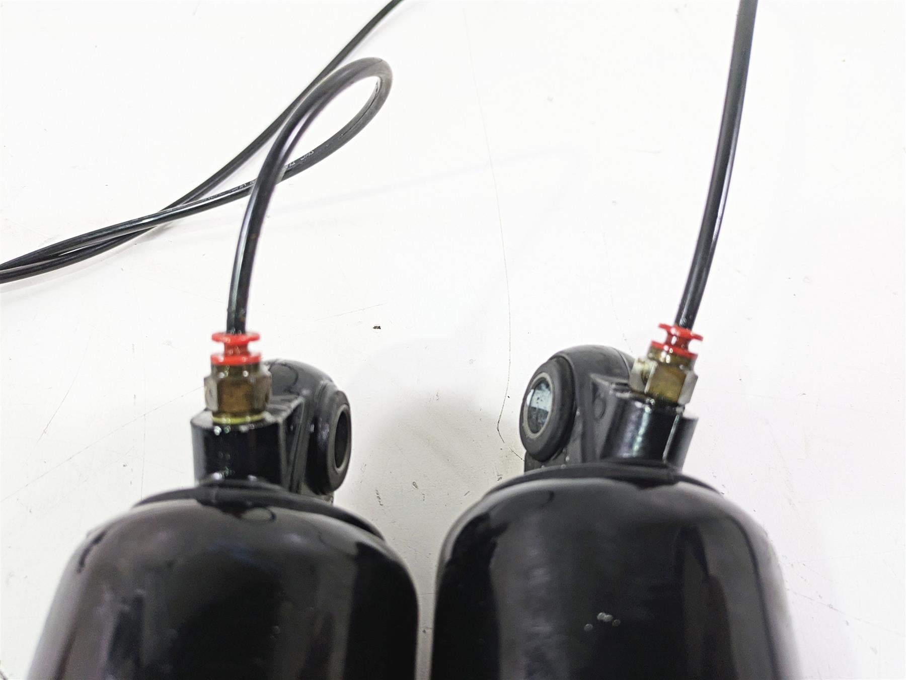 2003 Harley Touring FLHTCUI E-Glide 100th Rear Suspension Shocks -Read 54565-97B {{ shop.shopifyCountryName }} - Mototech271