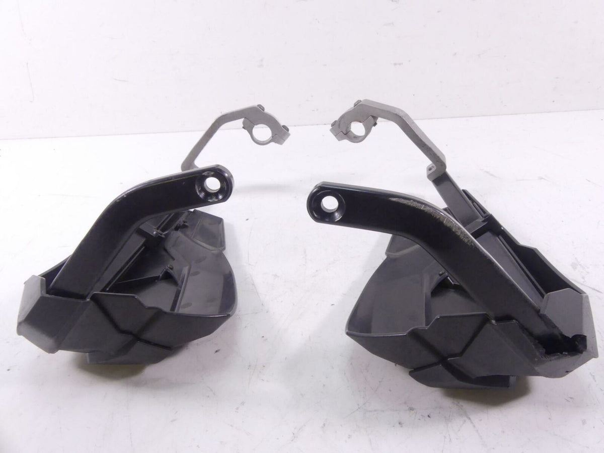 2012 Yamaha XT1200 Super Tenere Hand Protection Guard Set 23P-26142-01-00 {{ shop.shopifyCountryName }} - Mototech271