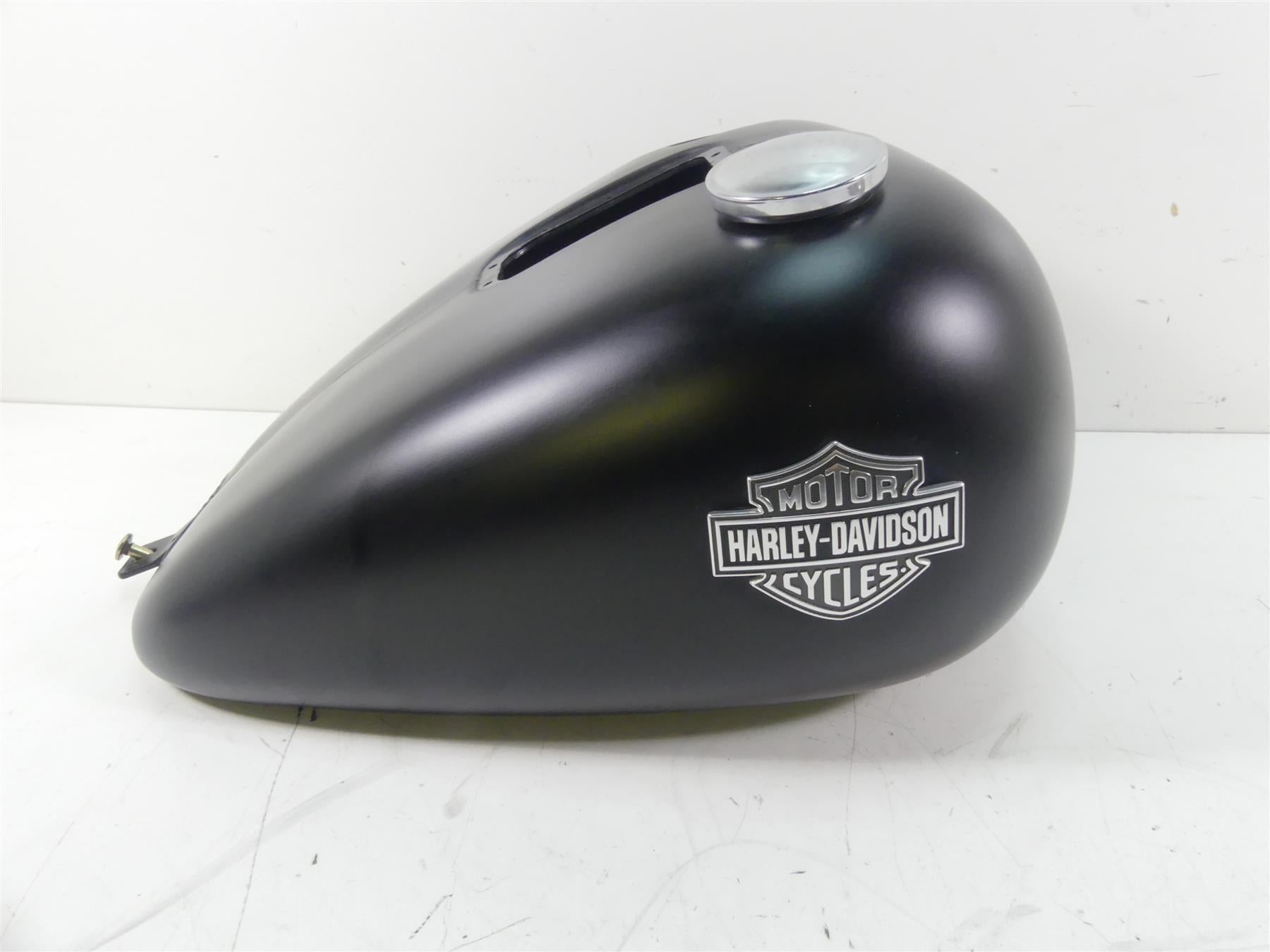 2017 Harley FLS Softail Slim Nice Fuel Gas Petrol Tank Reservoir 61625-11 {{ shop.shopifyCountryName }} - Mototech271