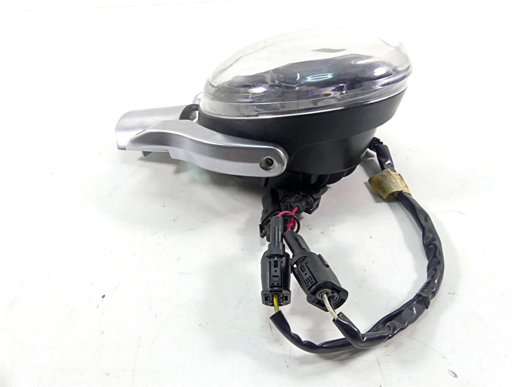2015 Harley VRSCF Muscle V-Rod Led Headlight Head Light Bulb & Mount 68228-09 {{ shop.shopifyCountryName }} - Mototech271