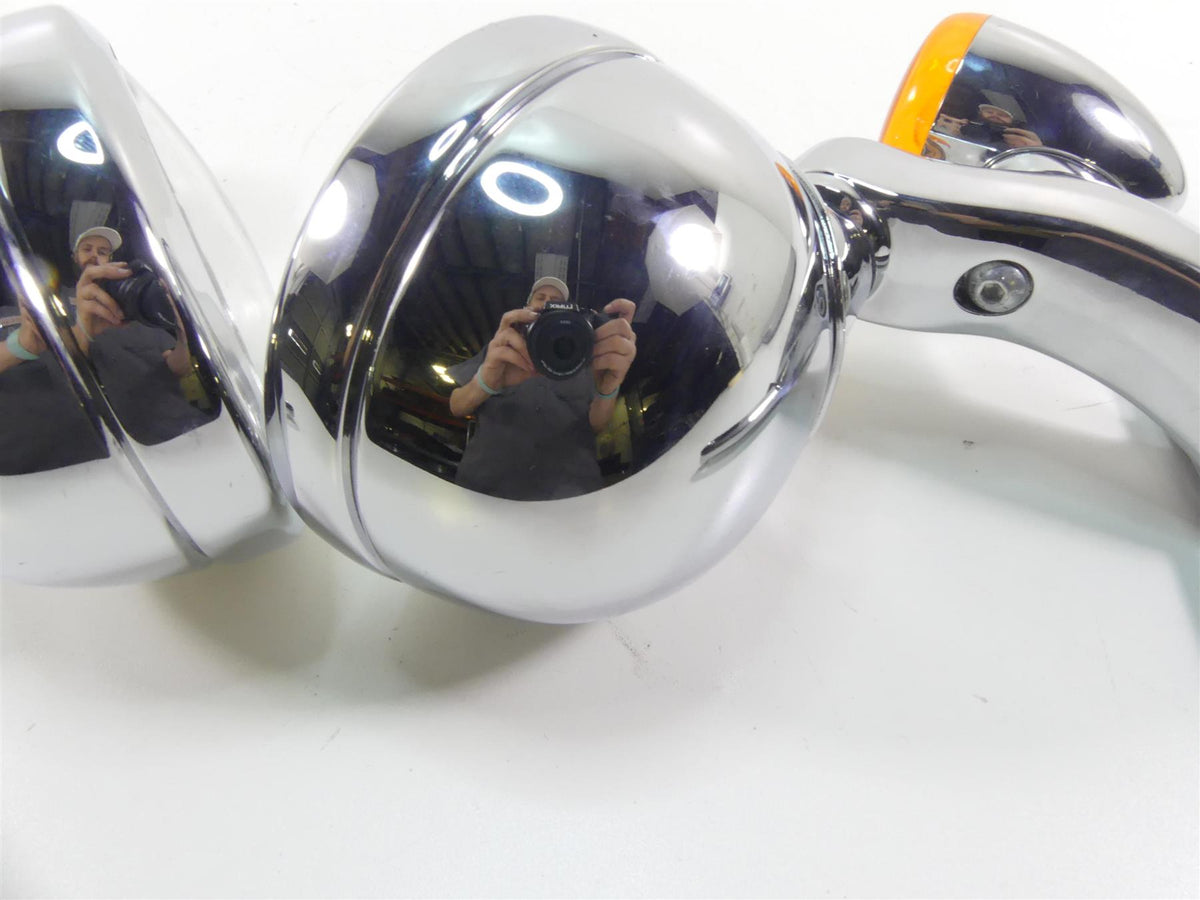 2016 Harley Touring FLHTP Electra Glide Front Spot Light Blinker set 68000022 {{ shop.shopifyCountryName }} - Mototech271