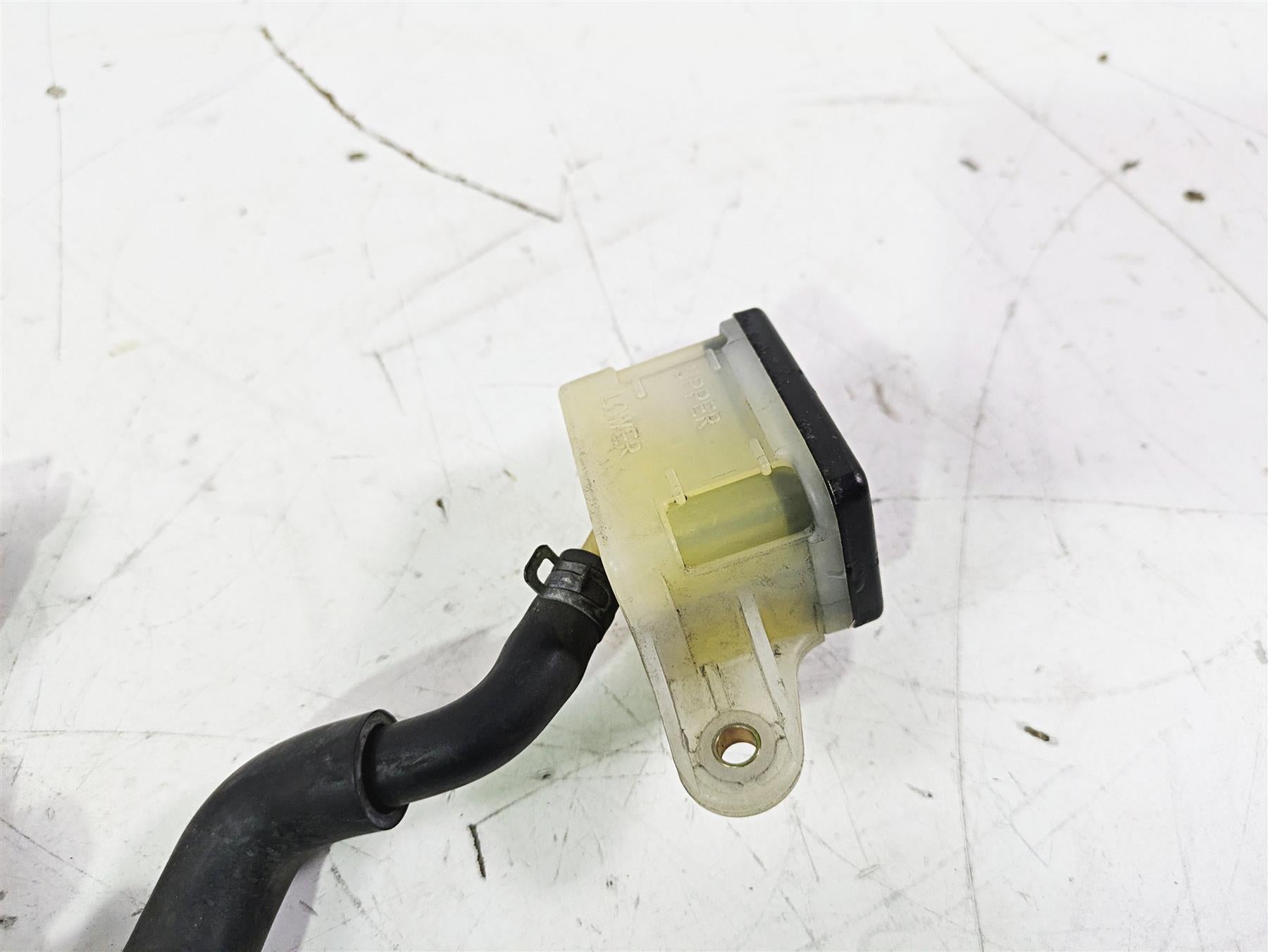 2002 Honda GL1500 CD Valkyrie Deluxe Rear Brake Master Cylinder 43510-MZ0-760 {{ shop.shopifyCountryName }} - Mototech271