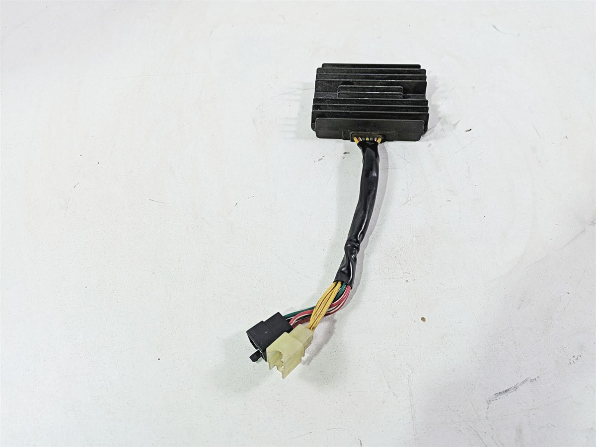 2022 Ducati Scrambler Desert Sled Rectifier Voltage Regulator SH579B 54040111C {{ shop.shopifyCountryName }} - Mototech271