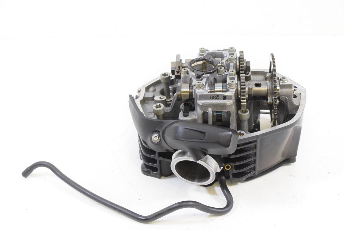 2016 BMW R1200R R1200 R K53 Right Cylinderhead Cylinder Head -Tested 11128546332 {{ shop.shopifyCountryName }} - Mototech271