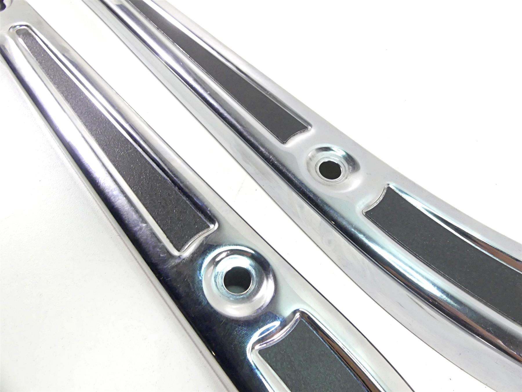 2014 Harley FXDL Dyna Low Rider Rear Fender Struts Brace -Read 57300024 57300026 {{ shop.shopifyCountryName }} - Mototech271