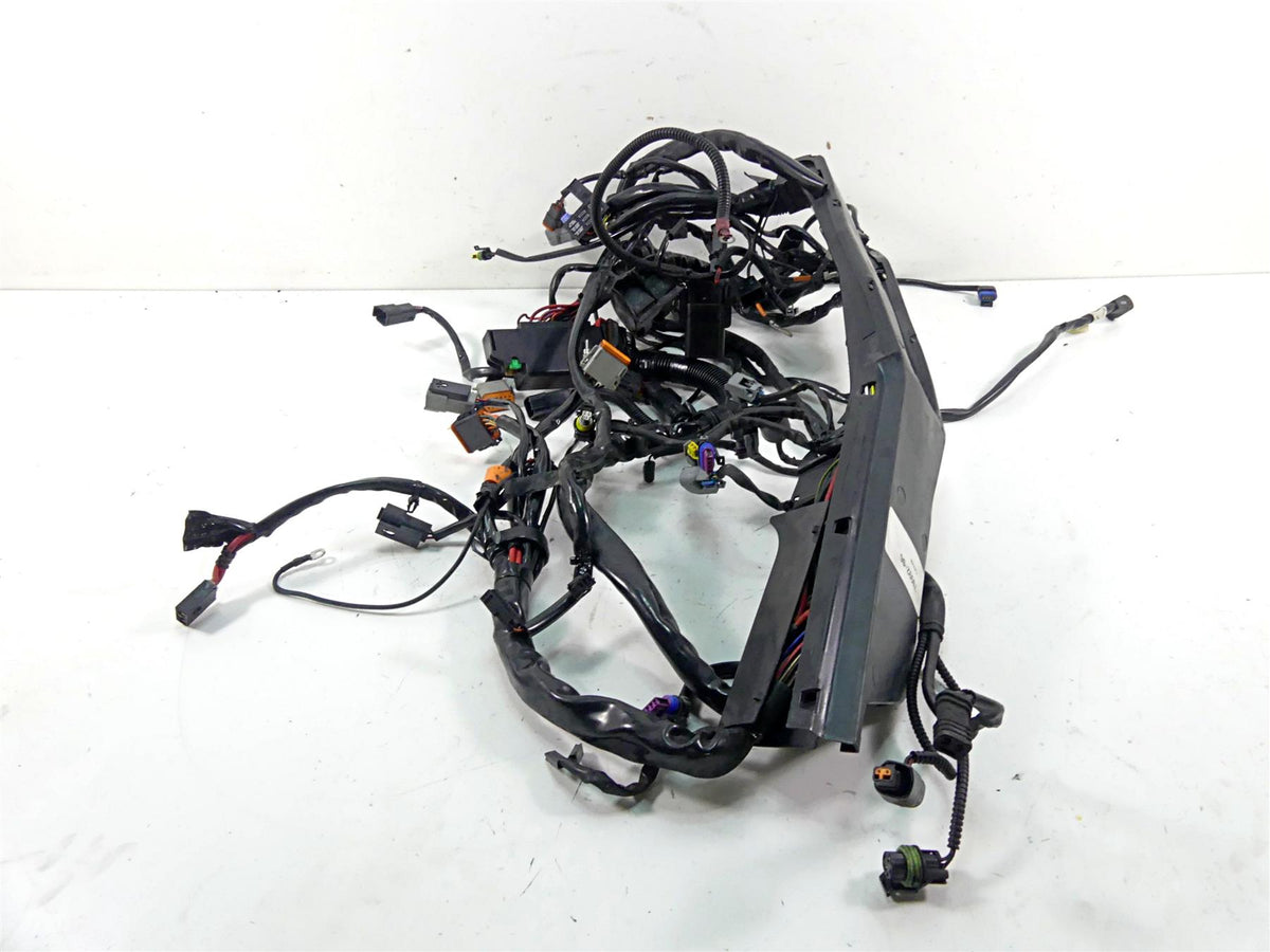 2006 Harley Touring FLHTCU SE E-Glide Main Wiring Harness Loom 70992-06 {{ shop.shopifyCountryName }} - Mototech271