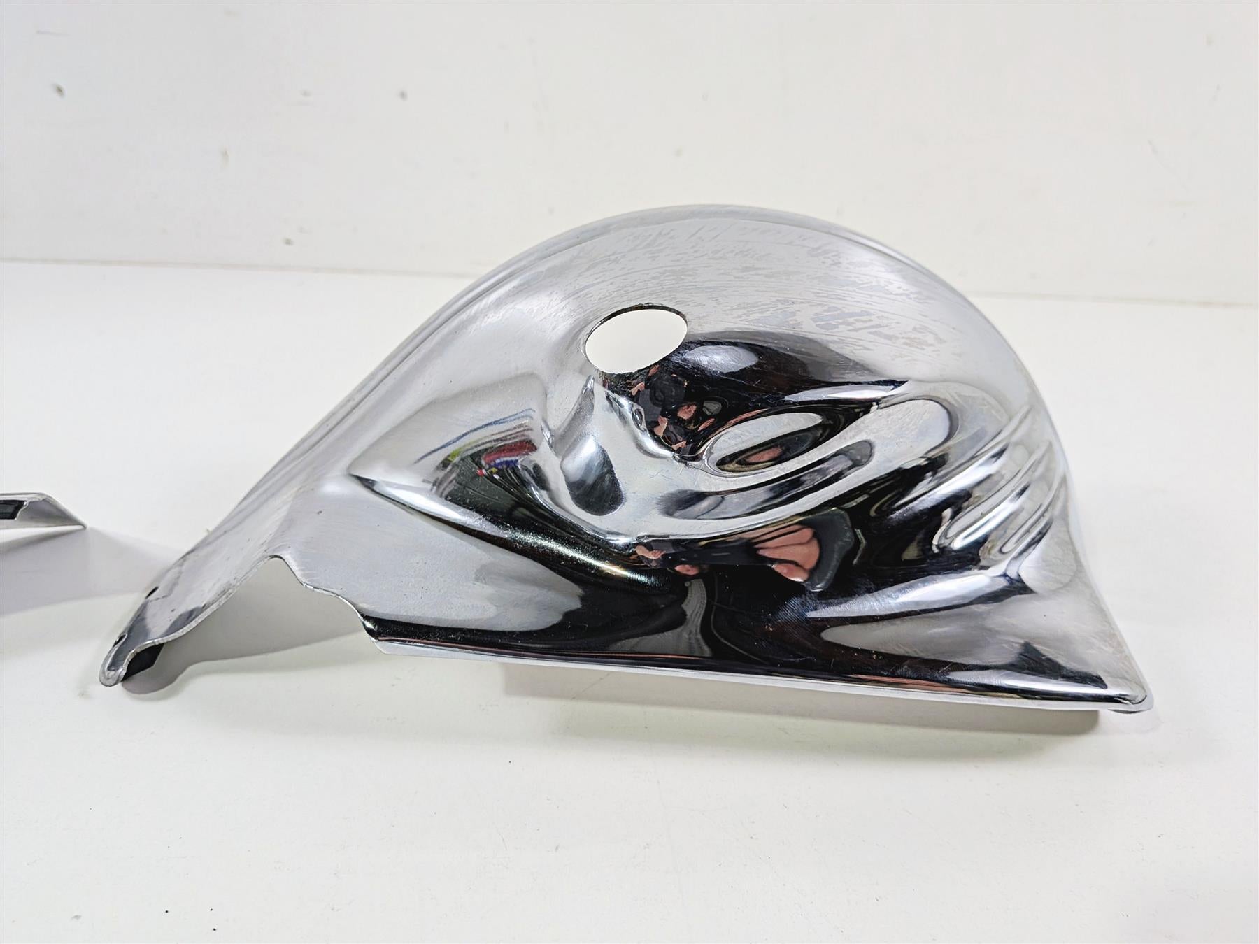 2003 Honda V-Twin VTX1800 C Kuryakyn Swingarm Differential Cover Set 8285 8688 {{ shop.shopifyCountryName }} - Mototech271