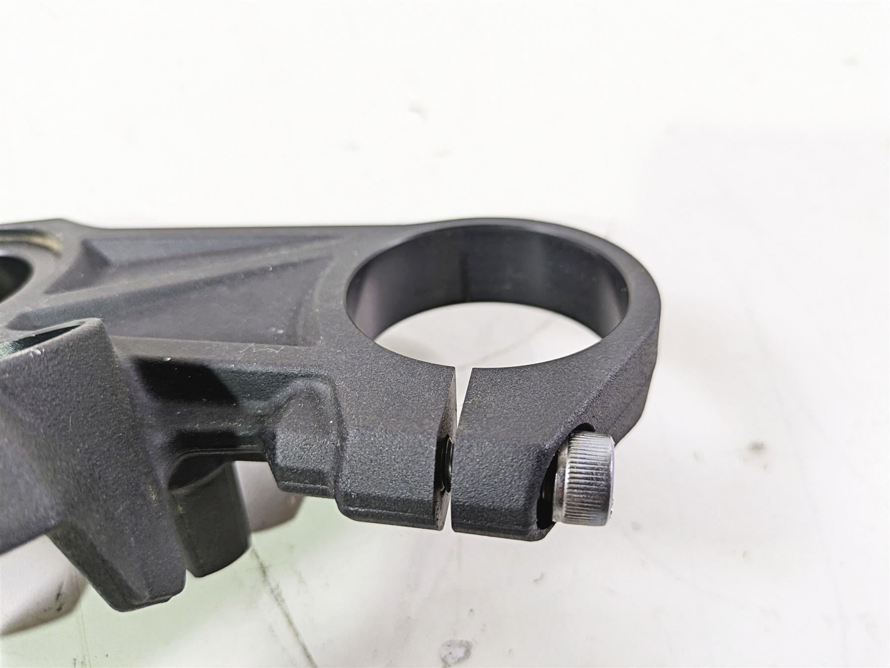 2024 Kawasaki ZX6R ZX636 Ninja Upper Triple Tree Steering Clamp
