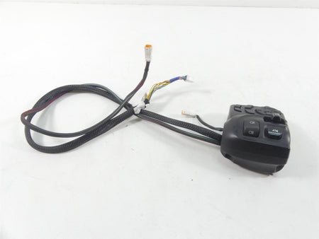 2016 Indian Chieftain Dark Horse Left Blinker Audio Control Switch 4015197-067 {{ shop.shopifyCountryName }} - Mototech271