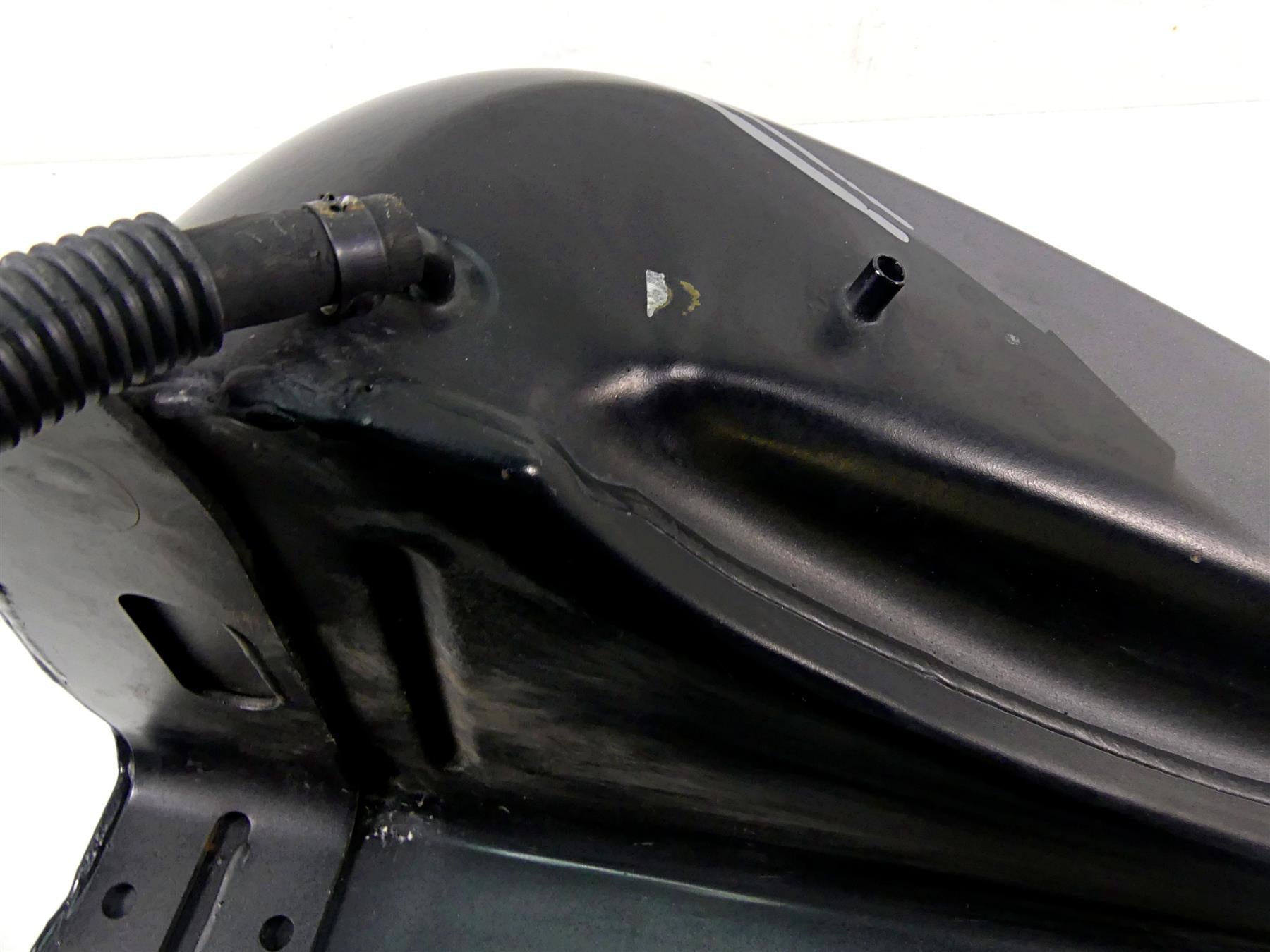 2016 Harley Softail FLS Slim Fuel Gas Petrol Tank Reservoir - No Dent 61625-11 {{ shop.shopifyCountryName }} - Mototech271