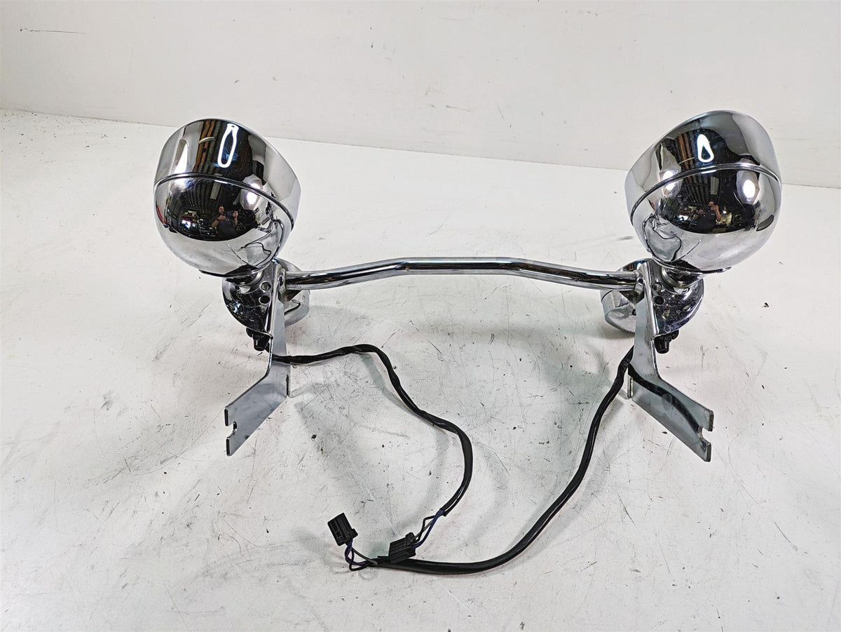 2010 Harley Touring FLHTCU Electra Glide Front Spot Light Blinker Bar 68712-94A {{ shop.shopifyCountryName }} - Mototech271