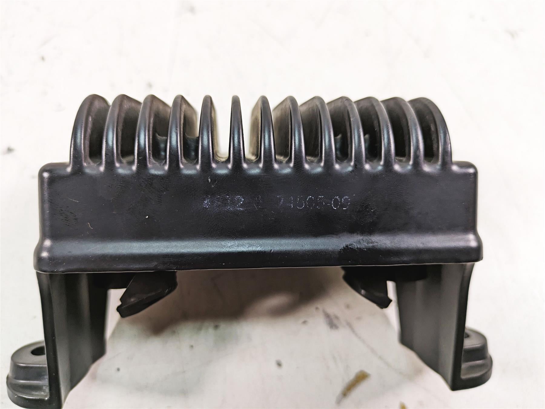 2013 Harley Touring FLHX Street Glide Rectifier Voltage Regulator 74505-09A {{ shop.shopifyCountryName }} - Mototech271