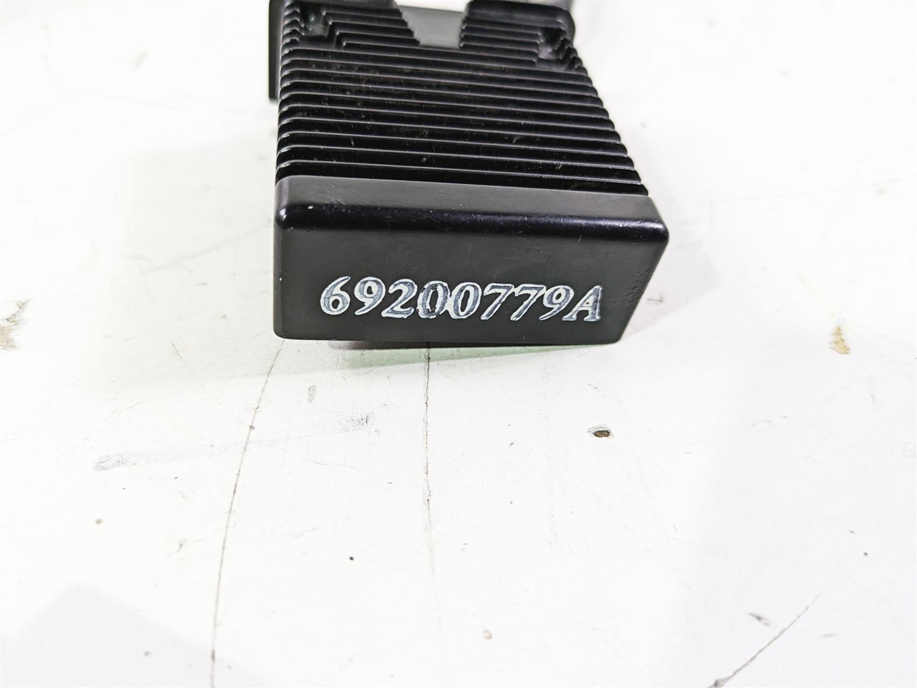 2015 Harley Touring FLHTKL E -Glide Low Glo Led Brake Flasher Relay 69200779A {{ shop.shopifyCountryName }} - Mototech271