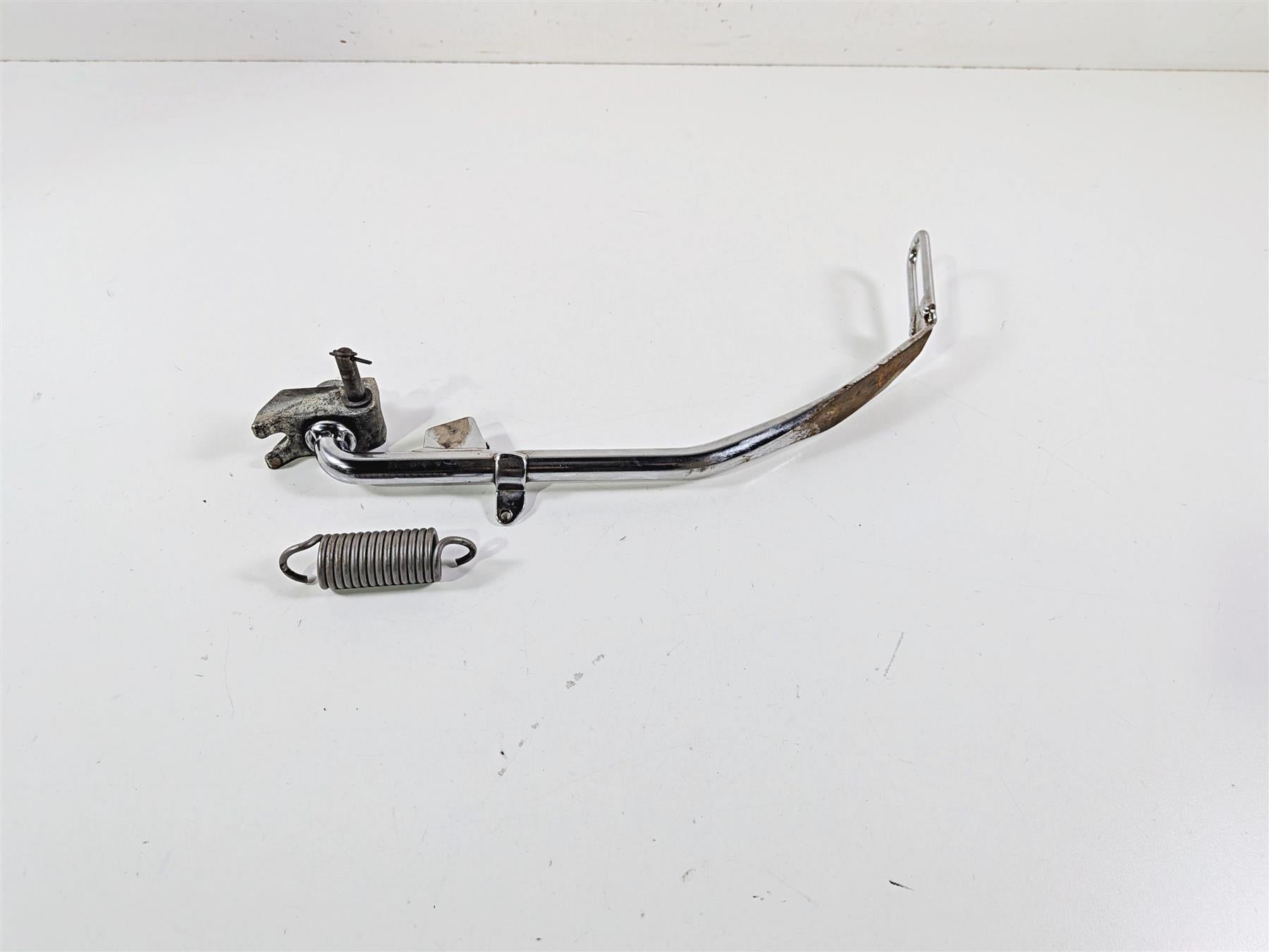 2007 Harley Dyna FXDB Street Bob Side Kickstand Kick Stand 49704-90H {{ shop.shopifyCountryName }} - Mototech271