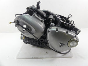 2017 Triumph Thruxton 1200R Bottom End Engine Motor Crank Case Shaft 3K T1162953