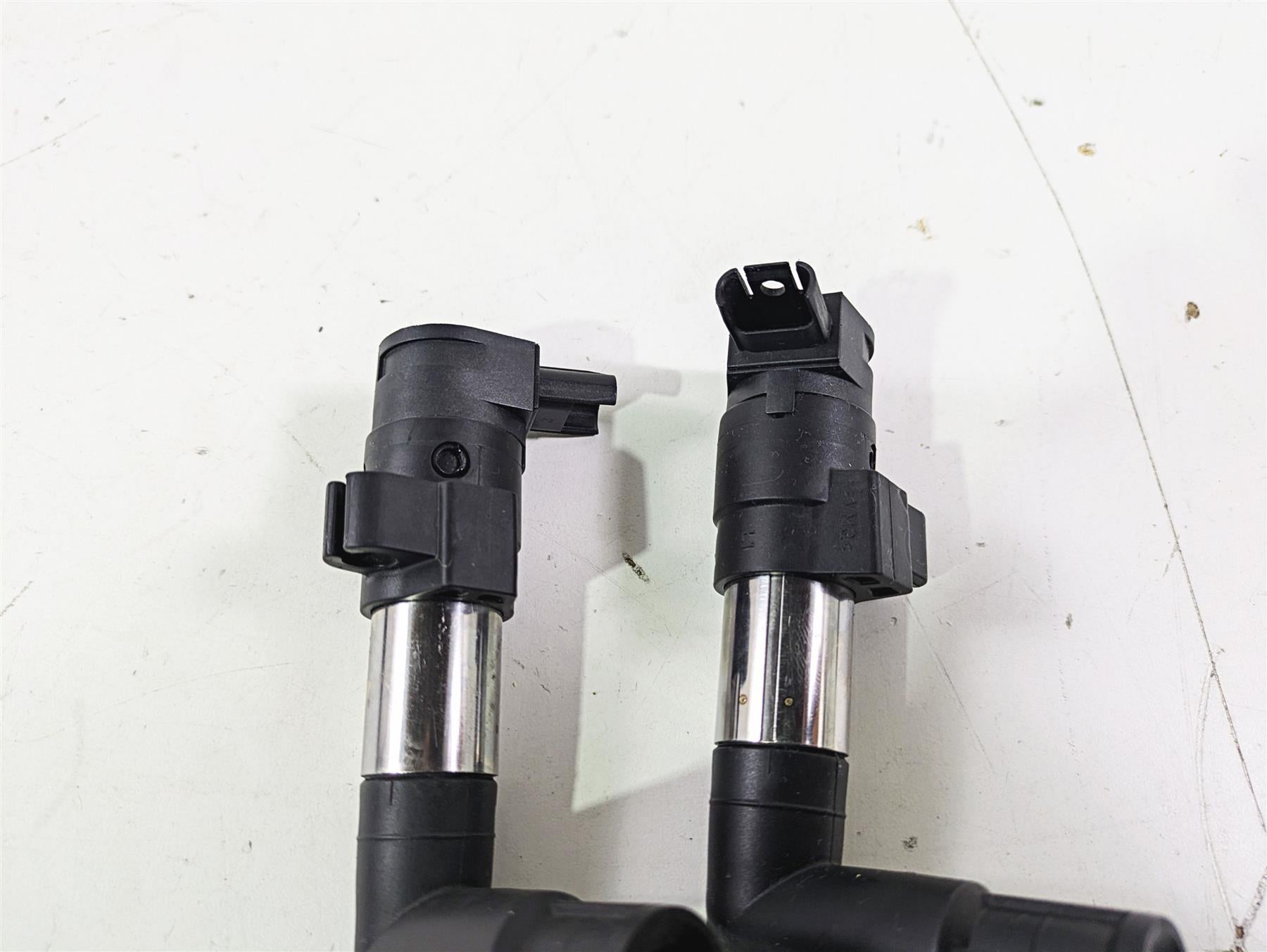 2015 BMW R nineT K21 Ignition Coil Set 591 Miles Only 12137715857 12137715858 {{ shop.shopifyCountryName }} - Mototech271