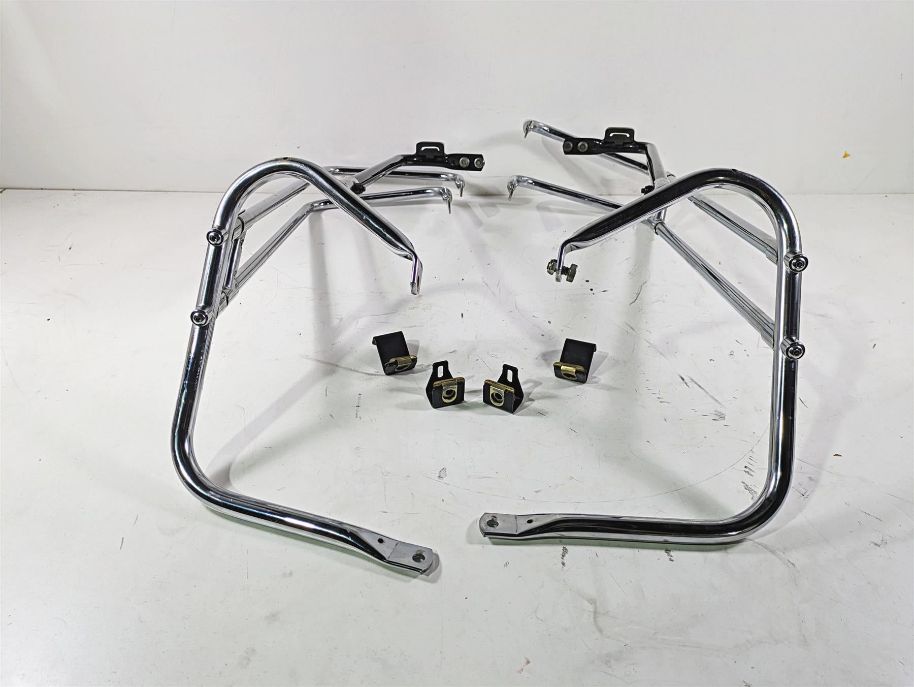 2008 Harley Touring FLHTCU E-Glide 105TH Saddlebag Guard Rails 49188-97 49172-97 | Mototech271