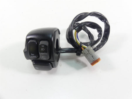 2006 Harley VRSCD Night Rod Left Hand Lights Blinker Control Switch 71682-06A {{ shop.shopifyCountryName }} - Mototech271