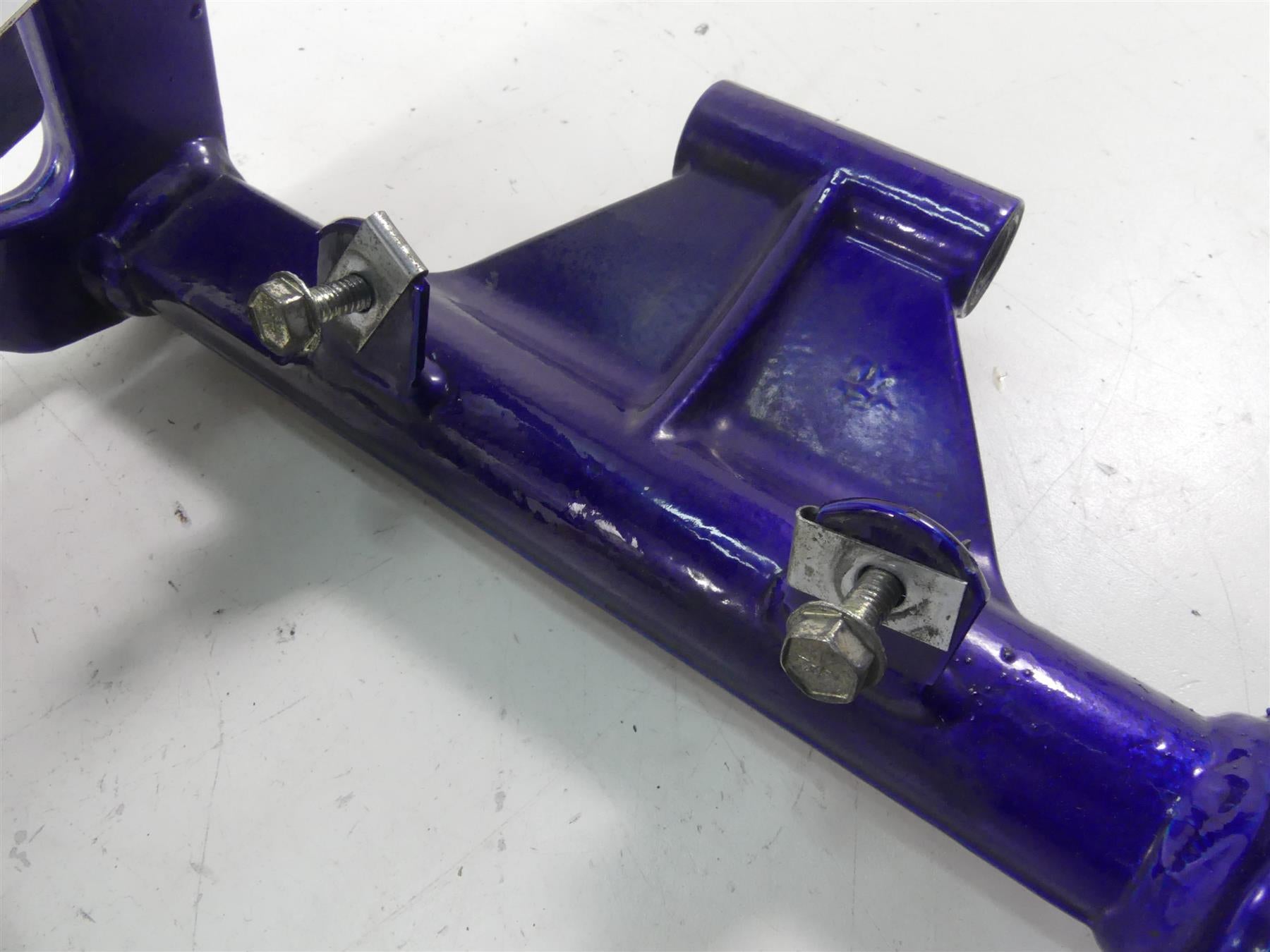 2004 Harley Softail FXSTD SE CVO Deuce Rear Blue Swing Arm Swing Arm 47580-04 {{ shop.shopifyCountryName }} - Mototech271