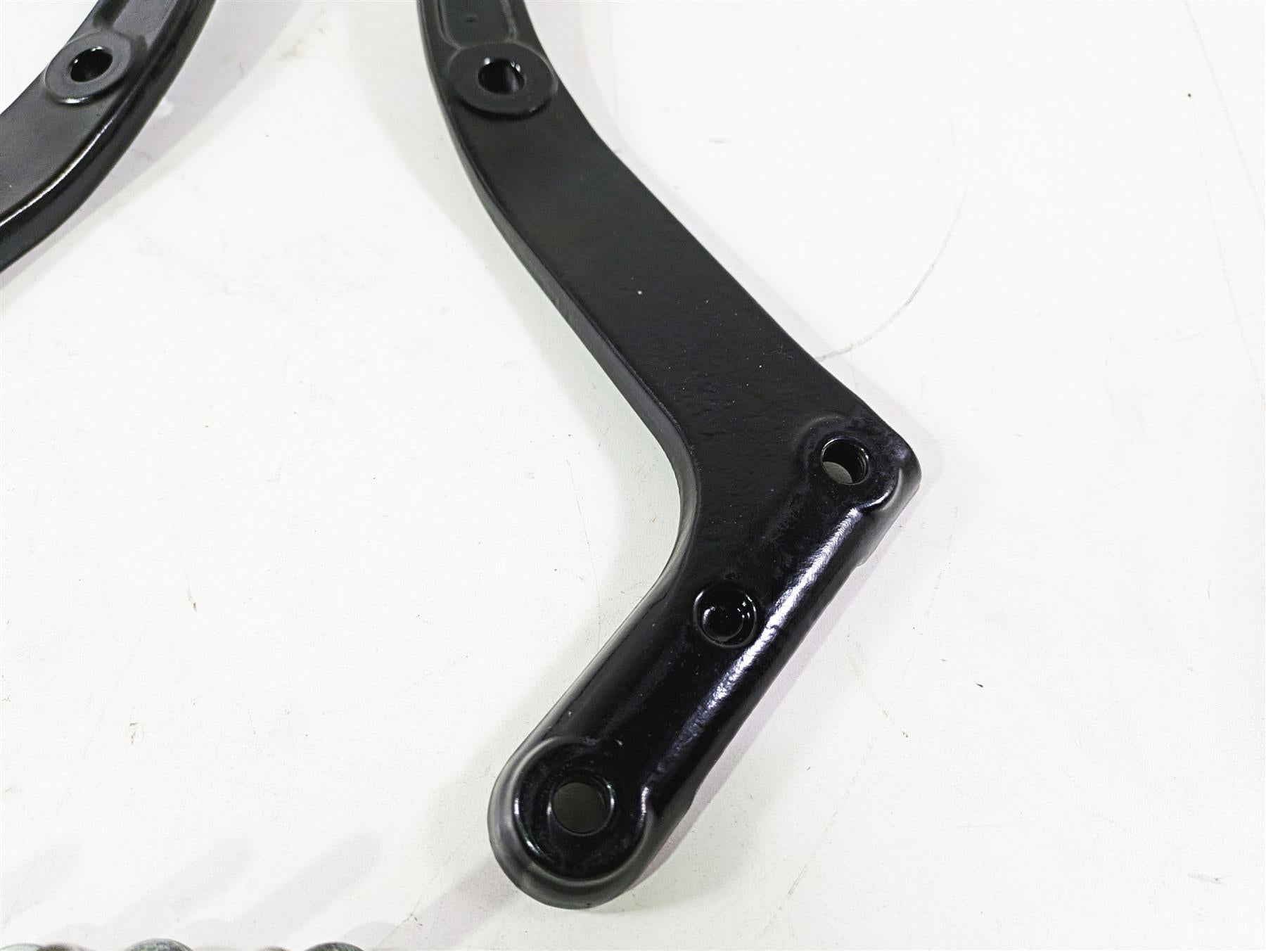 2008 Harley FLSTSB Cross Bones Rear Fender Struts Braces 47813-08BHP 47809-08BHP {{ shop.shopifyCountryName }} - Mototech271