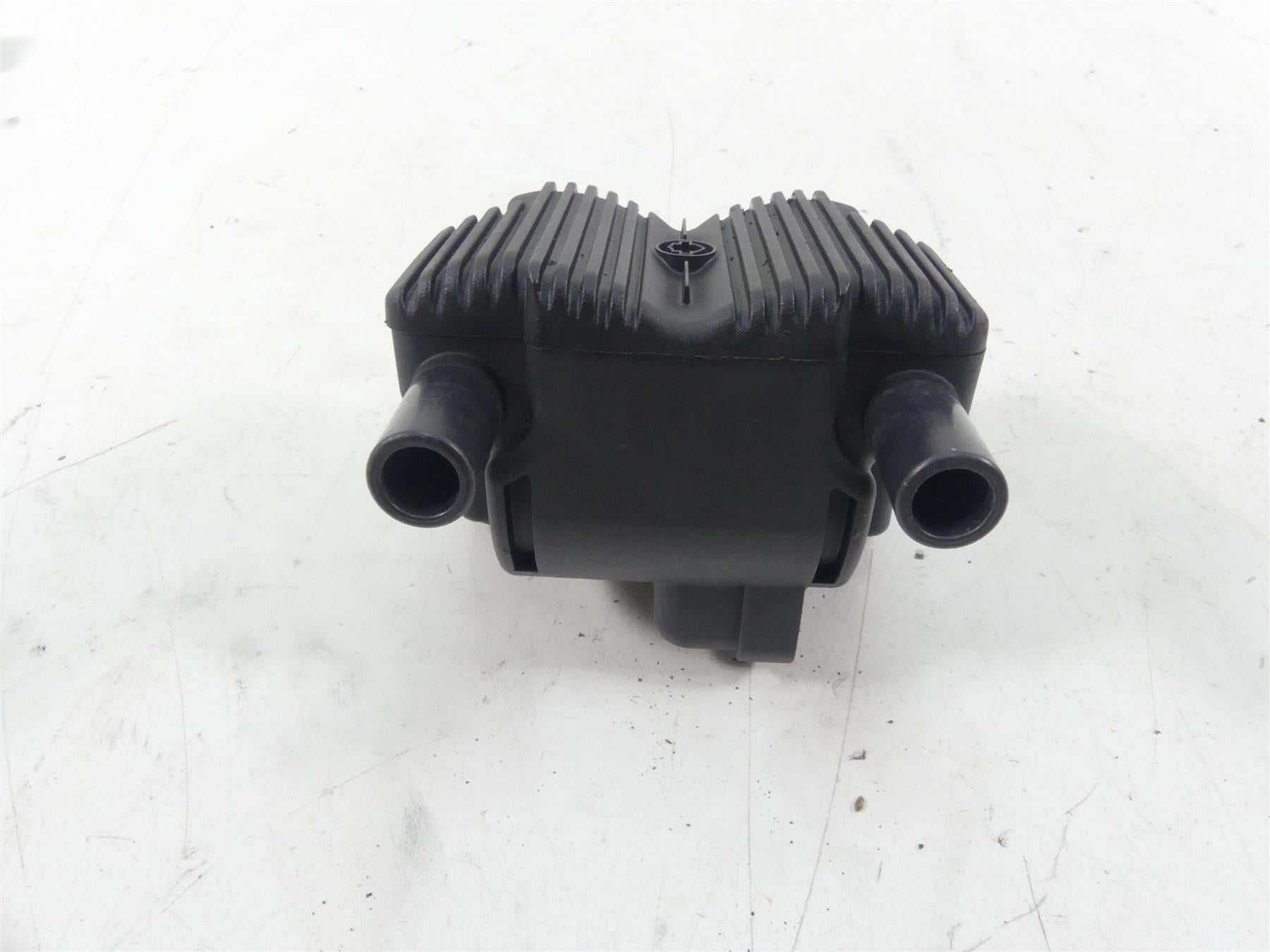 2002 Harley Softail FXSTDI Deuce Ignition Coil Wires Plugs + Cover 31743-01 {{ shop.shopifyCountryName }} - Mototech271