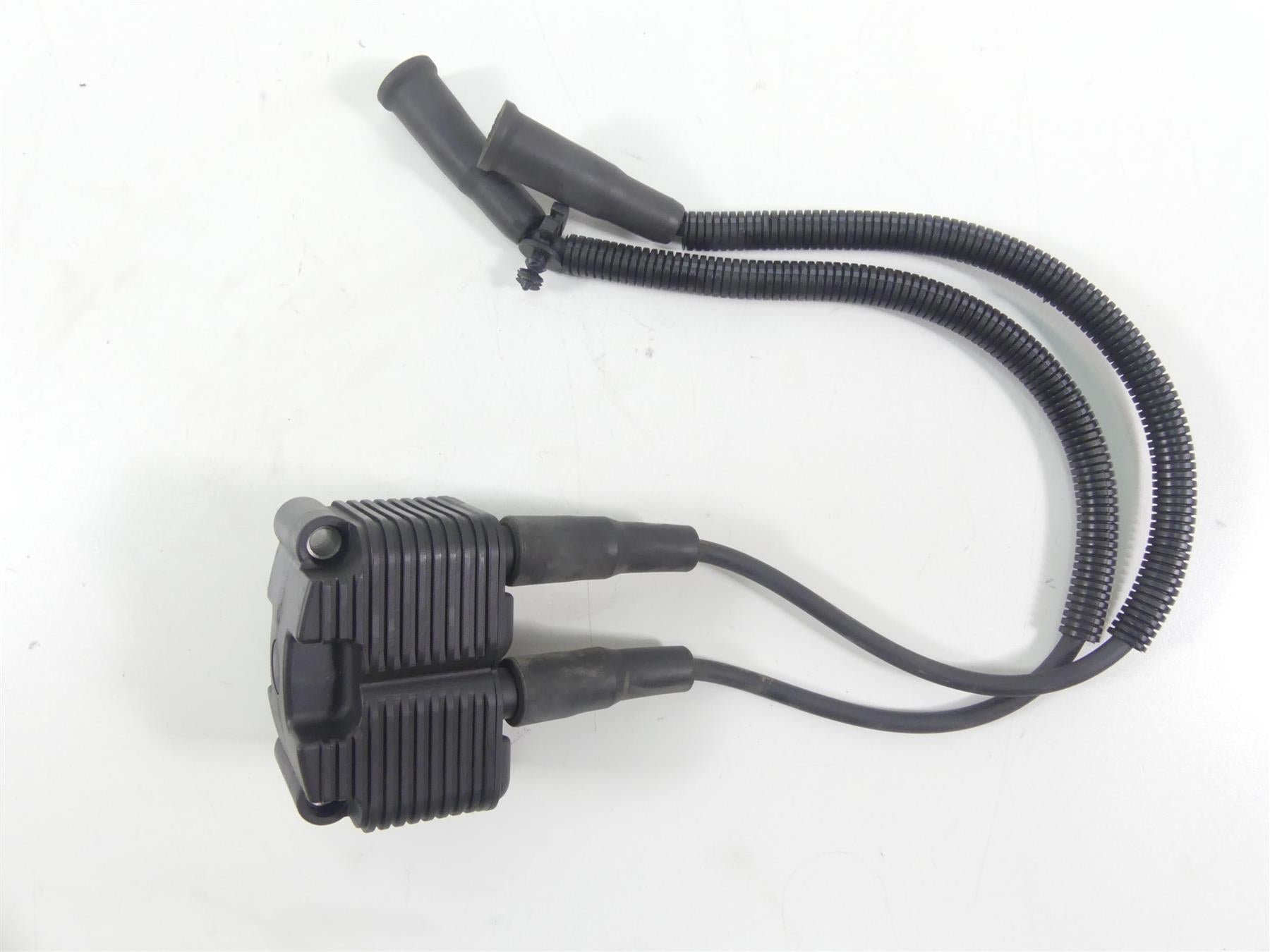 2006 Harley Sportster XL1200 Custom Ignition Coil Wires & Plugs 31655-99 {{ shop.shopifyCountryName }} - Mototech271