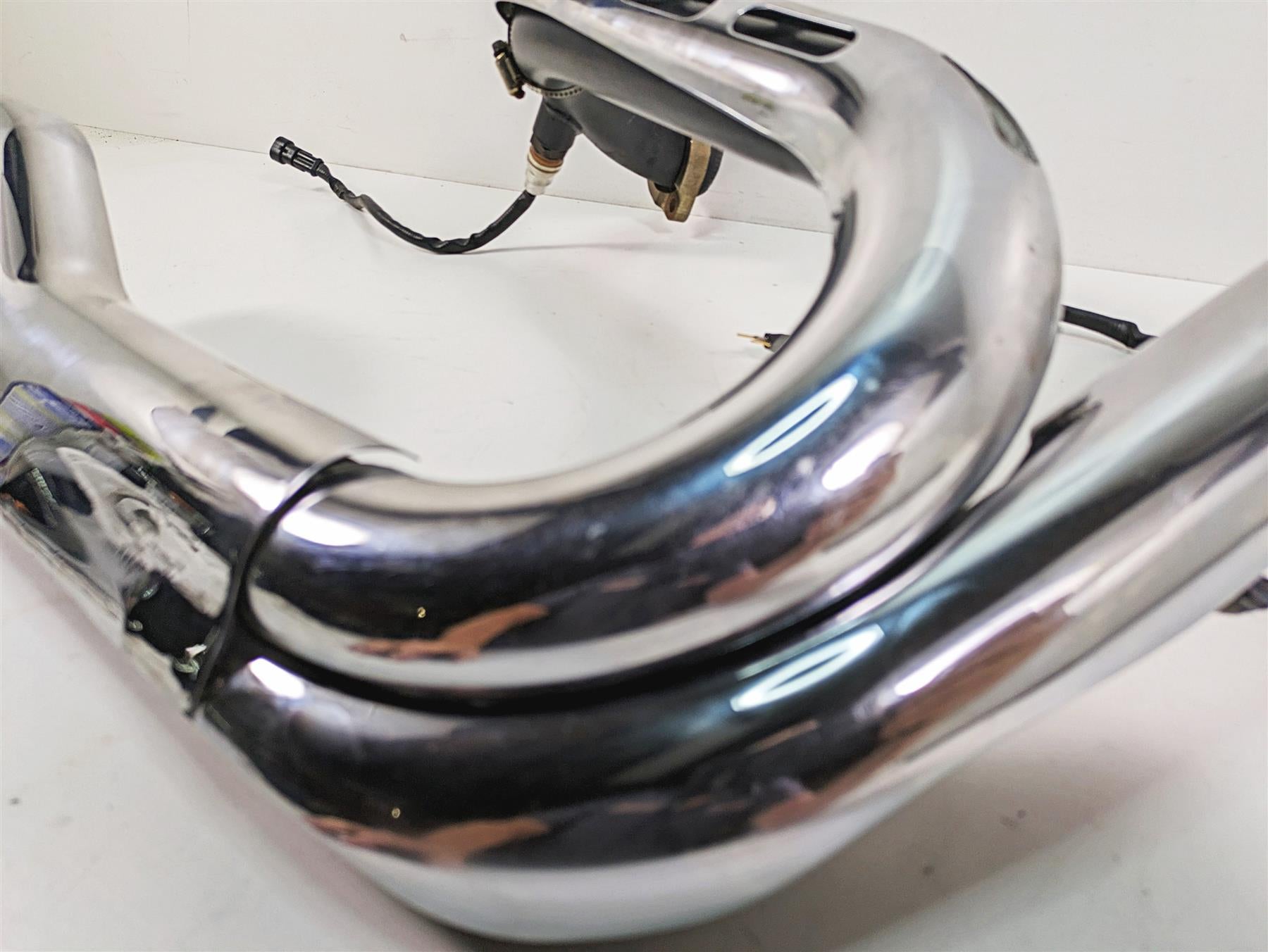 2009 Harley Dyna FXDFSE CVO Fat Bob Exhaust Header Manifold Set - Read 66884-09A {{ shop.shopifyCountryName }} - Mototech271