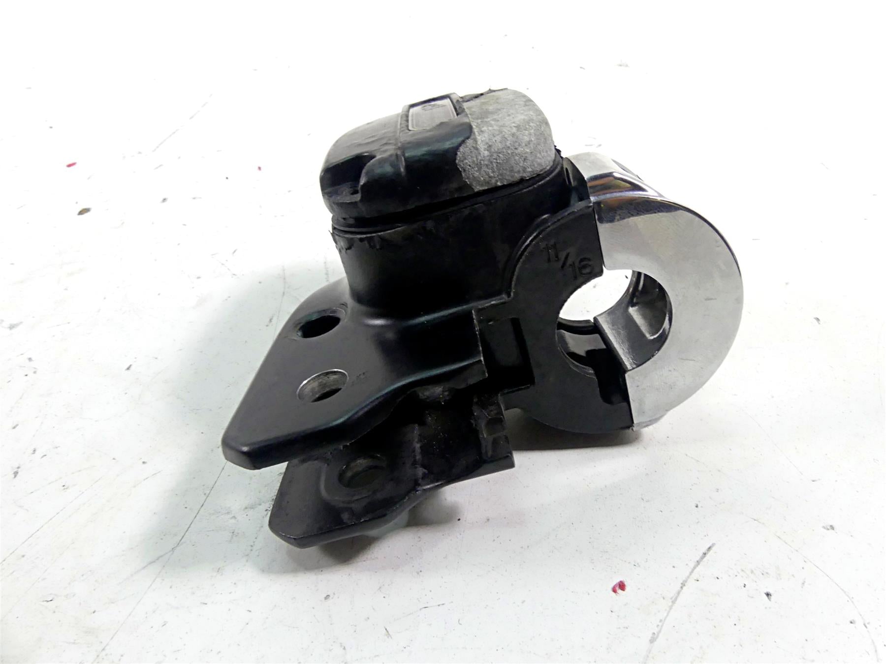 2015 Harley Touring FLHXS Street Glide Clutch Master Cylinder 11/16 36700056C {{ shop.shopifyCountryName }} - Mototech271