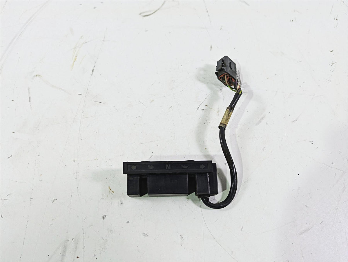 2004 Harley FLSTCI Softail Heritage Instrument Indicator Lights 68113-99C {{ shop.shopifyCountryName }} - Mototech271
