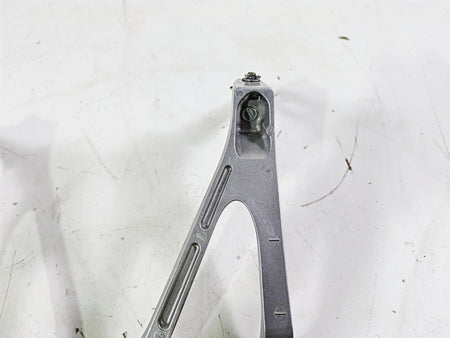 2008 Honda CBR1000RR SC59 Rear Passenger Footpeg Set 50750-MFL-000 50760-MFL-000 {{ shop.shopifyCountryName }} - Mototech271