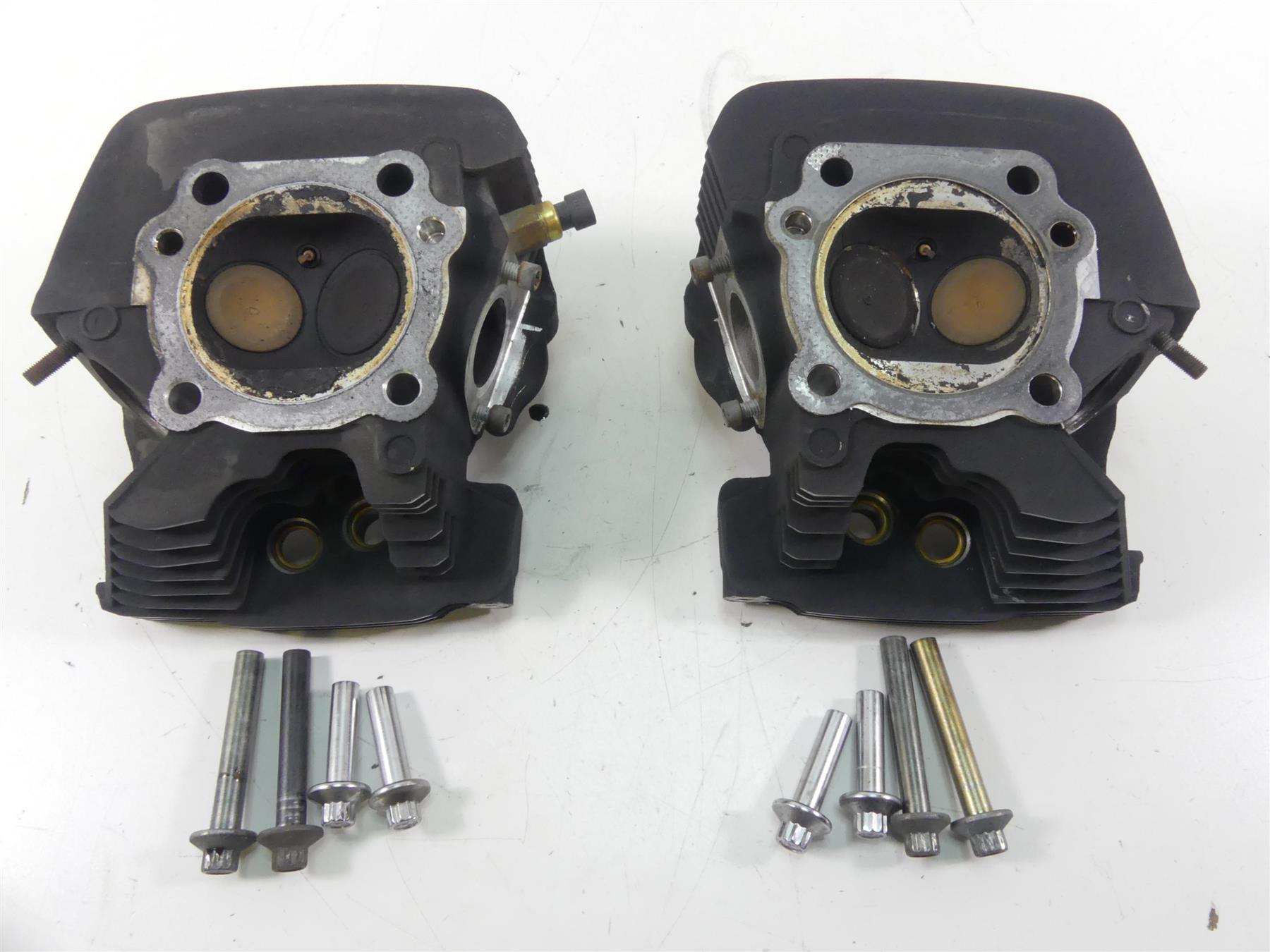 2008 Harley Softail FXSTB Night Train 96ci Cylinderhead Head Set 17178-06A {{ shop.shopifyCountryName }} - Mototech271