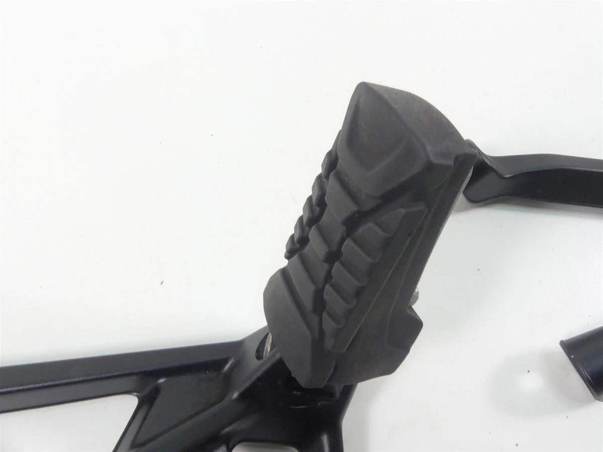 2016 BMW S1000XR K49 Rear Passenger Footpeg Set 46718553845 46718553846 {{ shop.shopifyCountryName }} - Mototech271