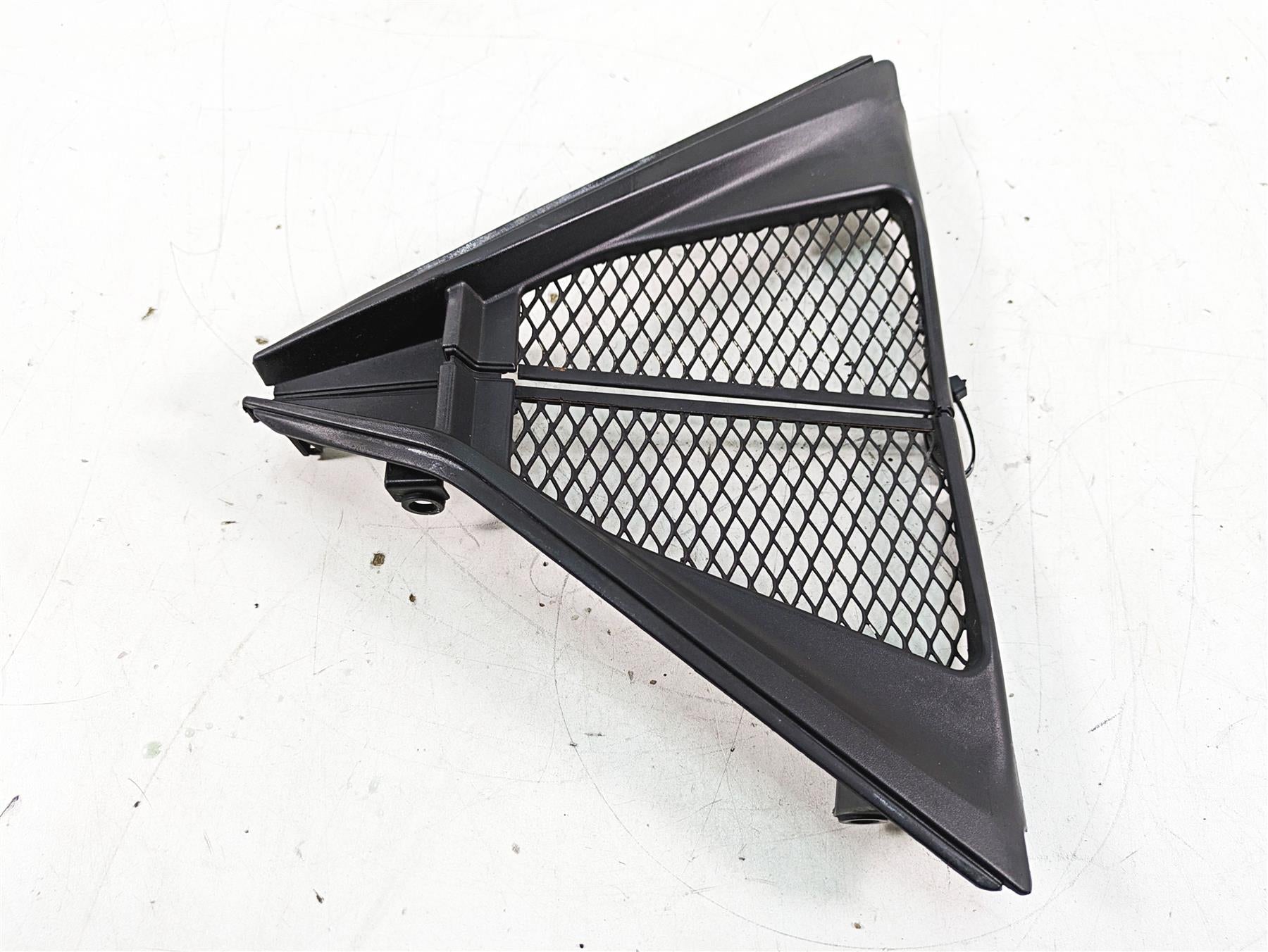 2013 MV Agusta F3 675 ERA Oil Cooler Cover Grill Set 8000B6650 {{ shop.shopifyCountryName }} - Mototech271