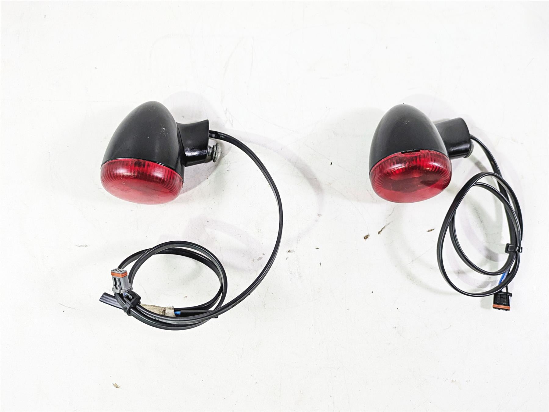 2018 Harley FXBR Softail Breakout Rear Blinker Turn Signal Set - Read 67800965 {{ shop.shopifyCountryName }} - Mototech271
