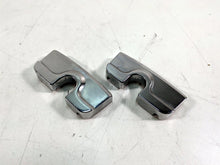 Load image into Gallery viewer, 2000 Harley Dyna FXDL Low Rider Kuryakyn Scorpion Chrome Sparkplug Cover Set for Big Twins K8323 | Mototech271
