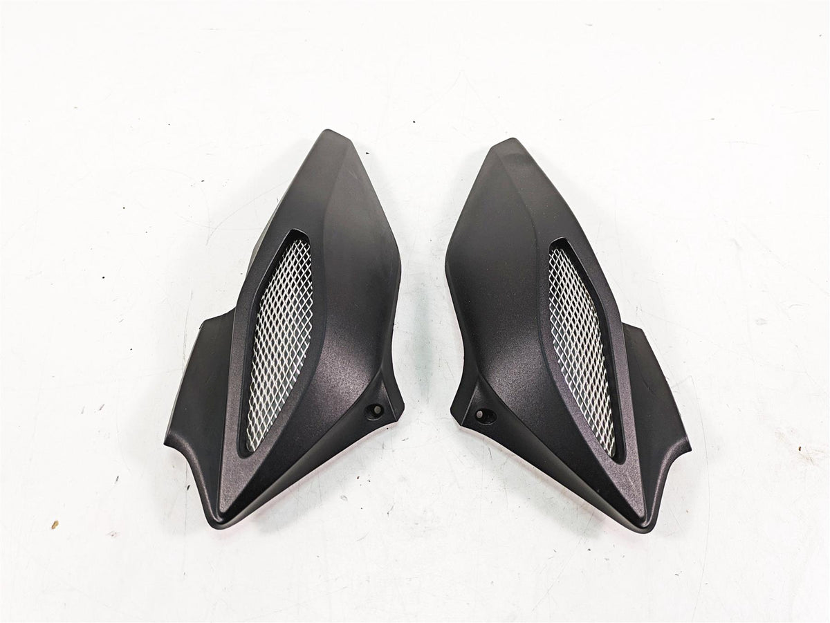 2017 Mv Agusta Dragster 800 Front Air Intake Cover Fairing Scoop Set B6316 B637 {{ shop.shopifyCountryName }} - Mototech271