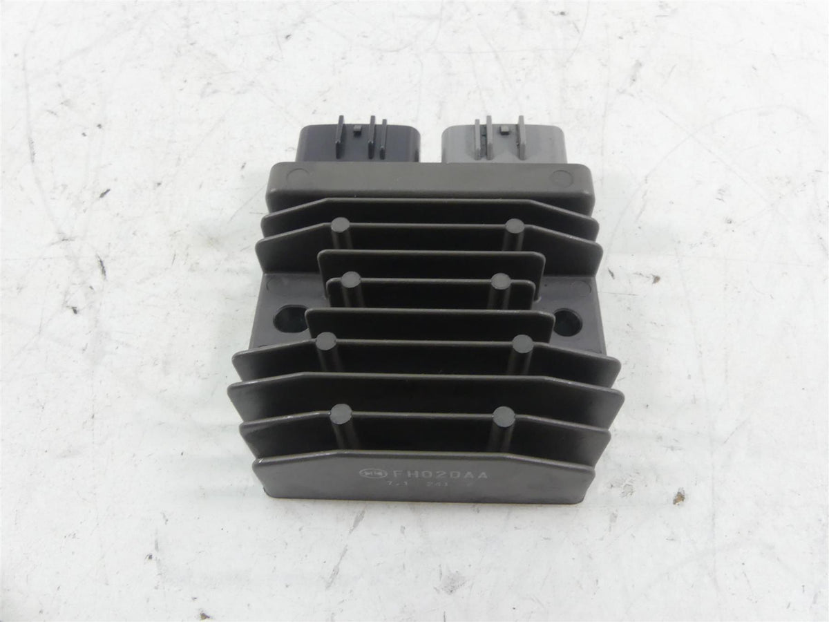 2017 Ducati 939 S Supersport Rectifier Voltage Regulator FH020AA 54040301B {{ shop.shopifyCountryName }} - Mototech271