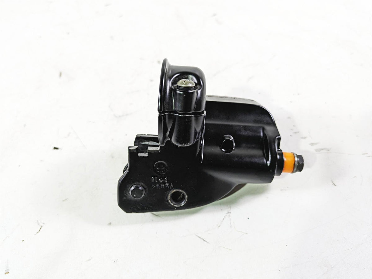 2013 Harley VRSCDX Night Rod Sp Clutch Master Cylinder 11/16" 38744-09B {{ shop.shopifyCountryName }} - Mototech271