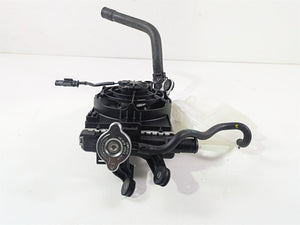 2016 BMW R1200RT K52 Right Radiator Fan Hoses Reservoir Set 17118546416