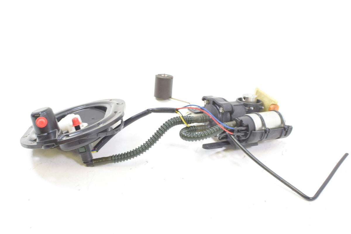 2015 Indian Chief Vintage Fuel Gas Petrol Pump 2521305 2522160 {{ shop.shopifyCountryName }} - Mototech271