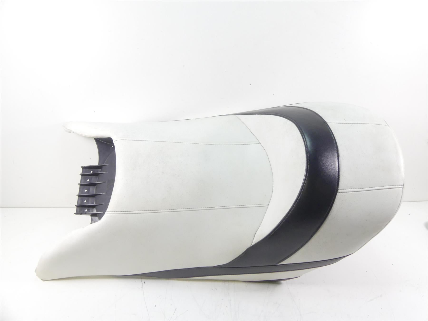 2018 Yamaha Waverunner VX 1800 Cruiser Front Seat Saddle F2X-U371A-60-00-80