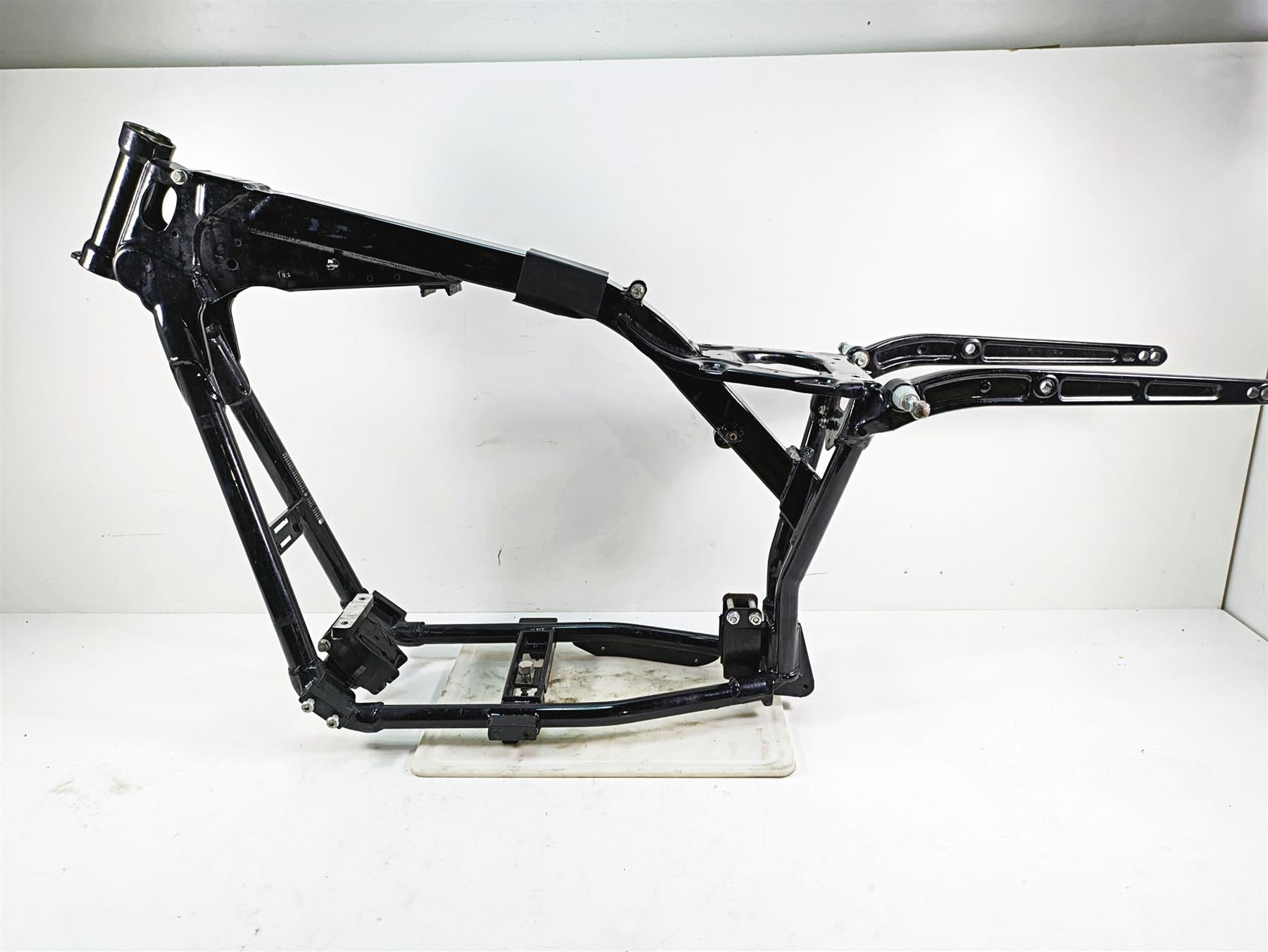 2009 Harley FXDF Dyna Fat Bob Straight Main Frame Chassis 29 dgr With Salvage Texas Title 47281-08BHP {{ shop.shopifyCountryName }} - Mototech271